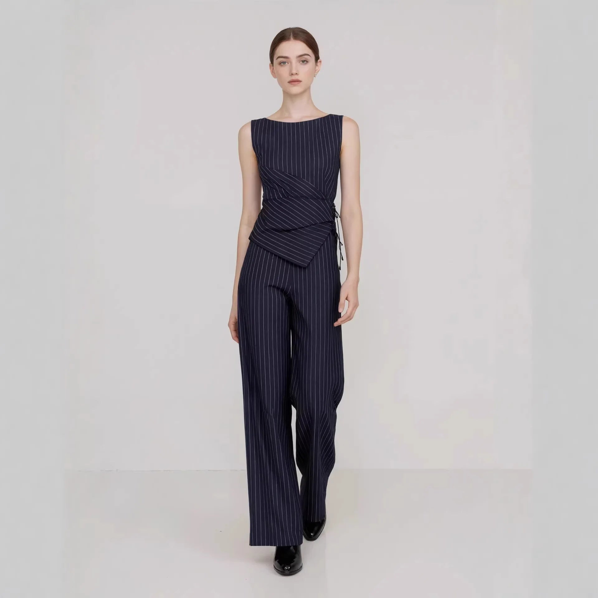Lotelli - Line Set