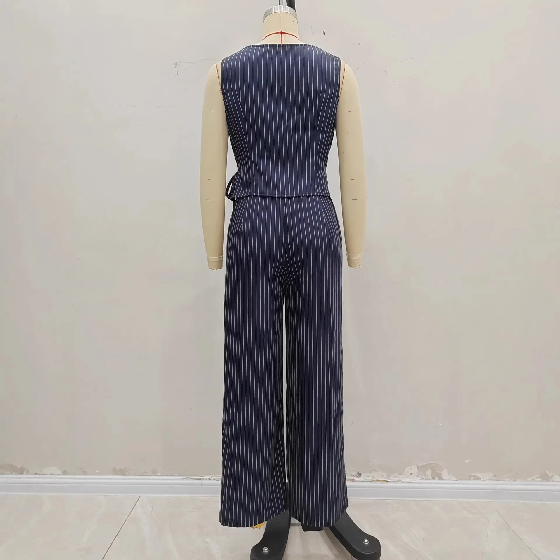 Lotelli - Line Set